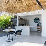 Casa Mira * אורוסיי