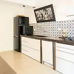 Casa Mira *